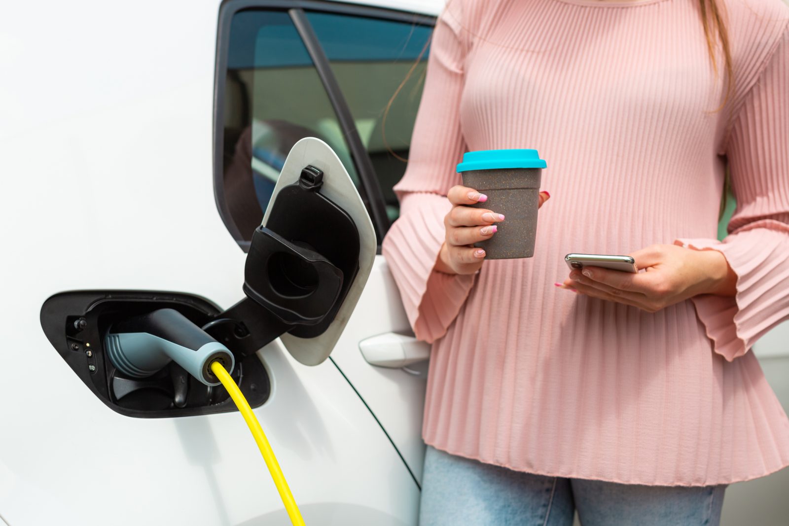 Die Cybersicherheit von Ladeinfrastrukturen für Elektrofahrzeuge verbessern