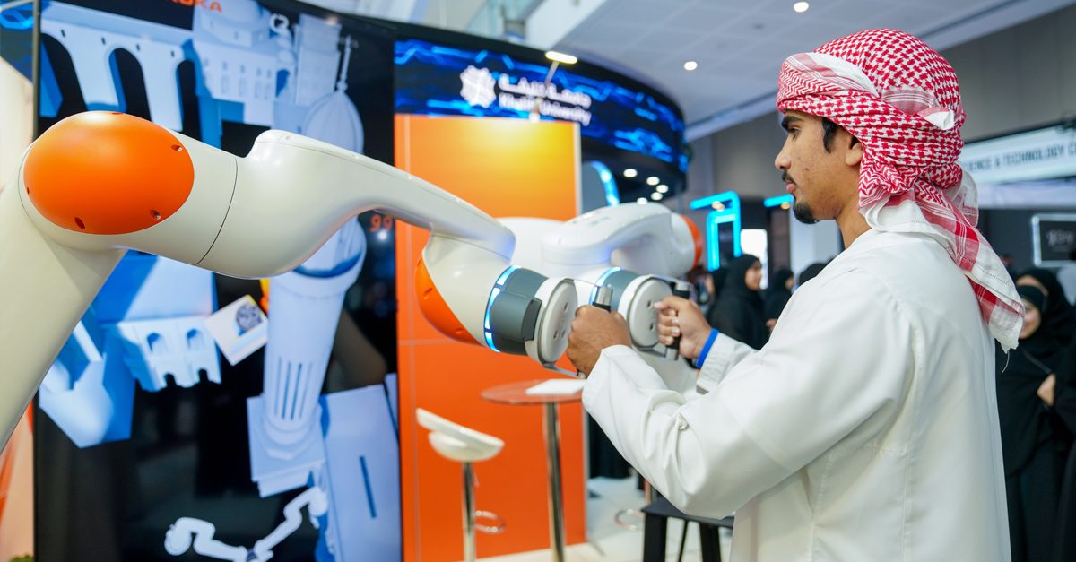 Interactive robotic demo at Khalifa University stand